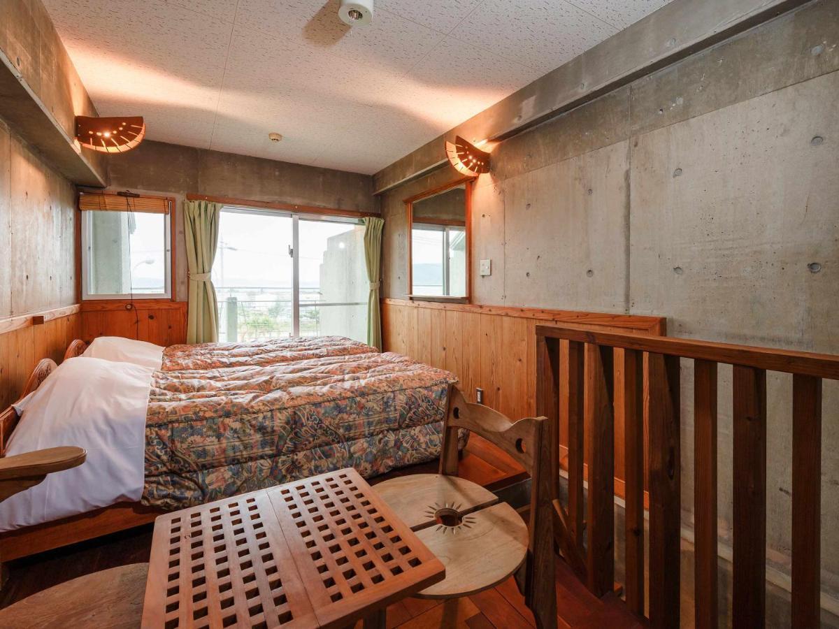 Buzz Resort Onna Exterior photo